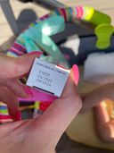 Заказала Камистад Беби гель для новорожденных при прорезывании зубов. Срок у геля оказался очень маленьким, всего 1,5 месяца. В аптеке отказались оформить возврат и вернуть деньги! К сожалению, срок годности увидела после оплаты. Очень разочарована. Тех.поддержка отвечала очень долго и ничем не помогла.